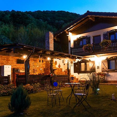 Hotel Casa Soseco Orszowa Zewnętrze zdjęcie
