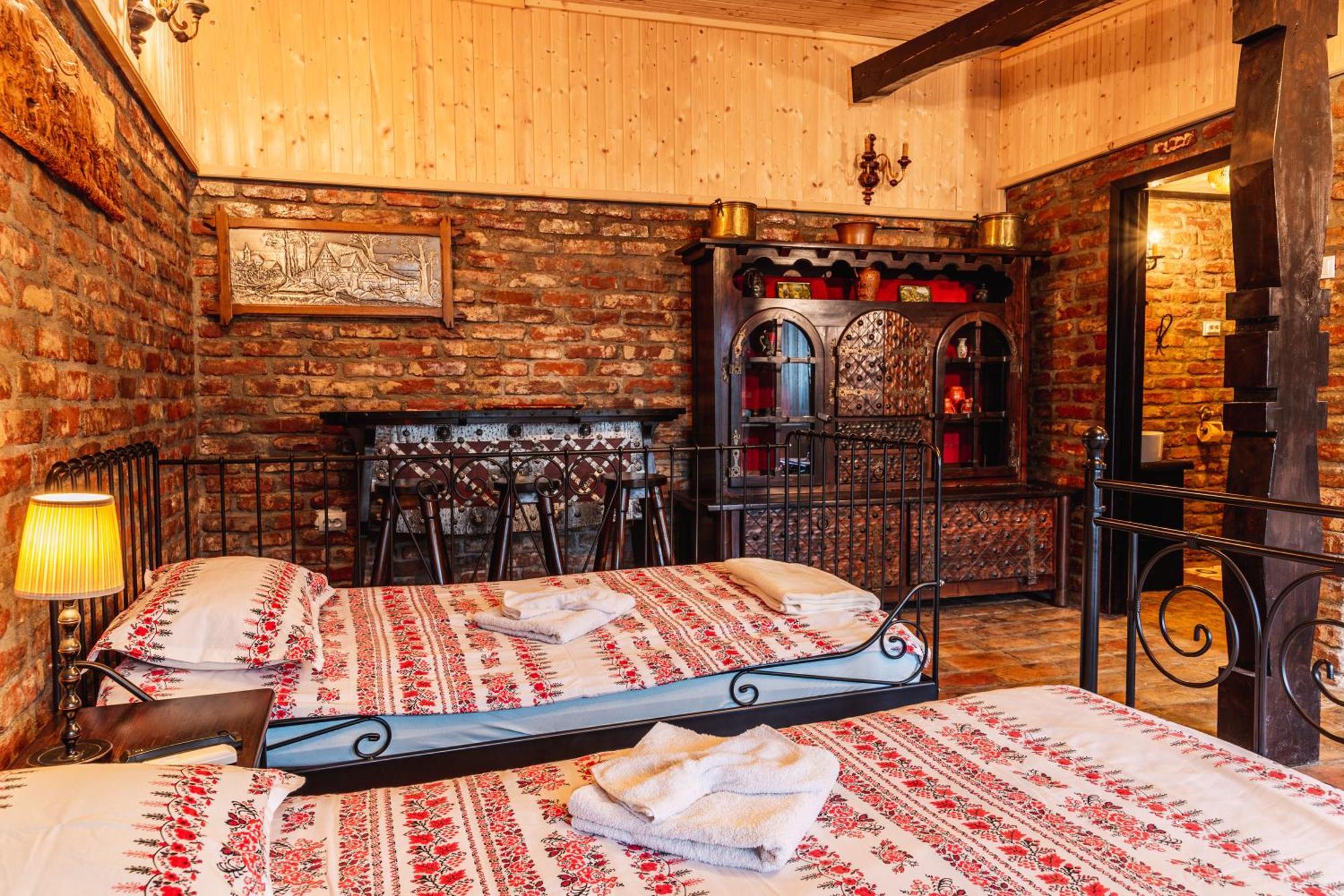 Hotel Casa Soseco Orszowa Zewnętrze zdjęcie